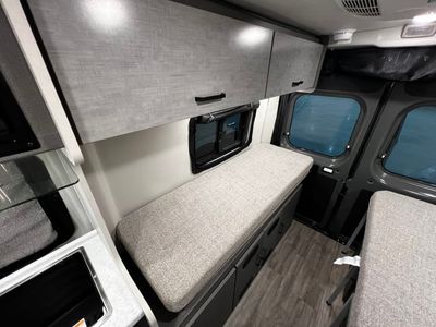 2025 Thor Motor Coach DAZZLE - Photo 16