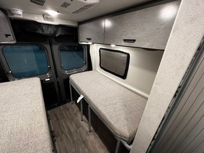 2025 Thor Motor Coach DAZZLE - Photo 24