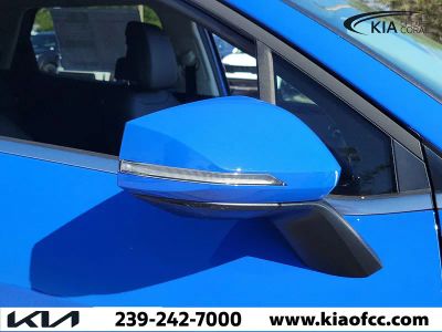 2026 Kia Sportage — photo 8 view