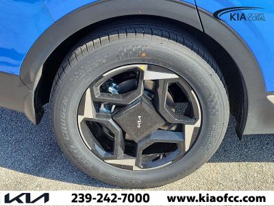 2026 Kia Sportage — photo 9 view