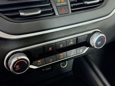 2024 Nissan Altima — photo 14 view