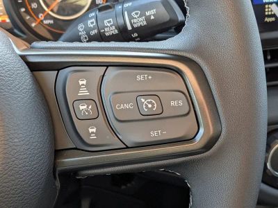 2026 Jeep Wrangler — photo 23 view