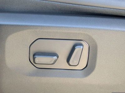 2026 Jeep Wrangler — photo 19 view