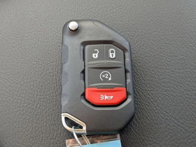 2026 Jeep Wrangler — photo 31 view