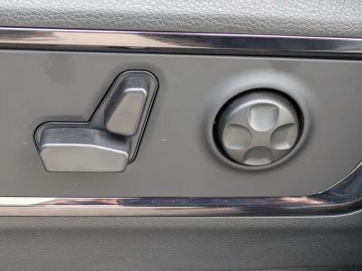 2026 Ram 1500 — photo 17 view