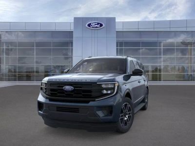 2026 Ford Expedition — side profile view