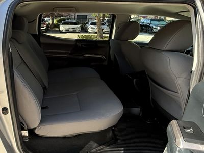 2017 Toyota Tacoma - Photo 16