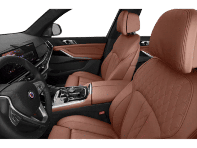 2026 BMW X7 — engine compartment view