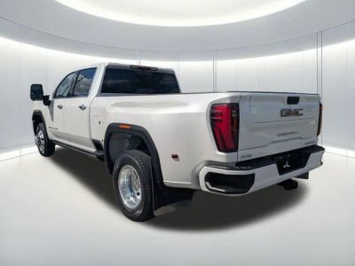 2024 GMC Sierra 3500HD — photo 7 view