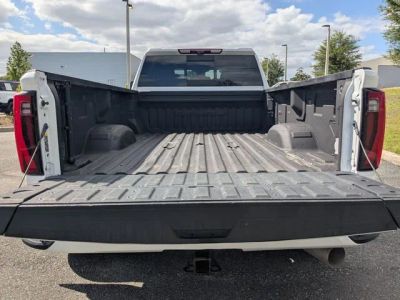 2024 GMC Sierra 3500HD — photo 13 view
