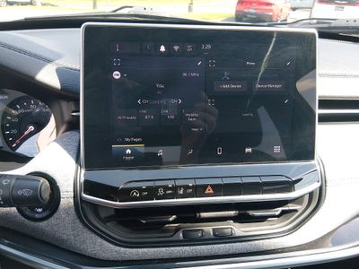 2024 Jeep Compass — photo 20 view