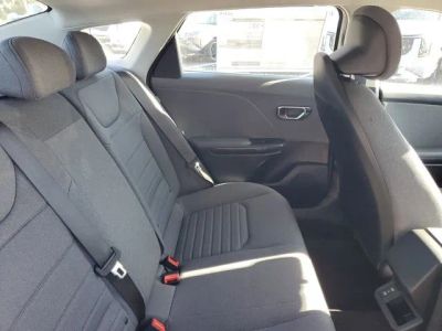 2025 Kia K4 — photo 27 view