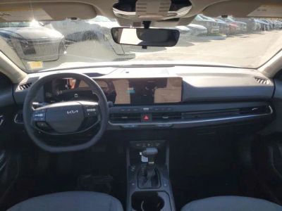 2025 Kia K4 — photo 21 view