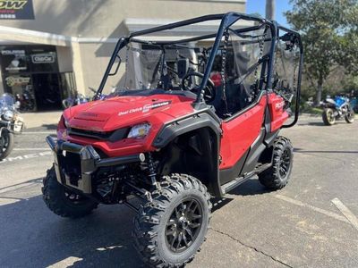 2025 Honda Pioneer 1000-5 Deluxe - Photo 2