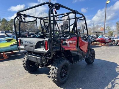 2025 Honda Pioneer 1000-5 Deluxe - Photo 5