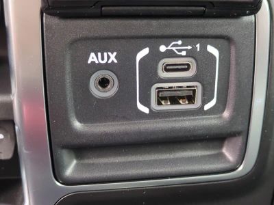 2026 Jeep Gladiator — photo 24 view
