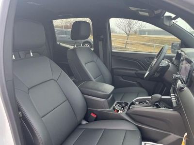 2025 Chevrolet Colorado — photo 29 view