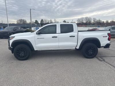 2025 Chevrolet Colorado — detail view