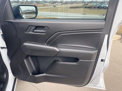 2025 Chevrolet Colorado — photo 27 view