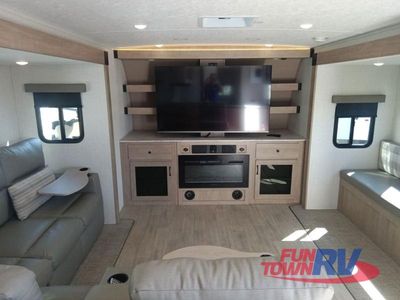 2025 Forest River RV SolAire - Photo 6