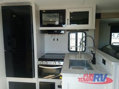 2025 Forest River RV SolAire - Photo 16