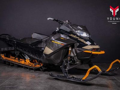 2020 Ski-Doo Summit X With Expert Package 850 E-TEC SS 165 PowderMax Light 3.0 H_ALT - Photo 1