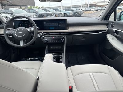 2026 Hyundai Sonata Hybrid — photo 18 view