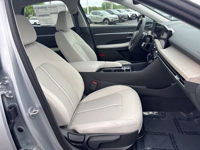 2026 Hyundai Sonata Hybrid — photo 19 view