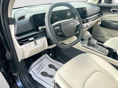 2026 Kia Sportage — photo 9 view