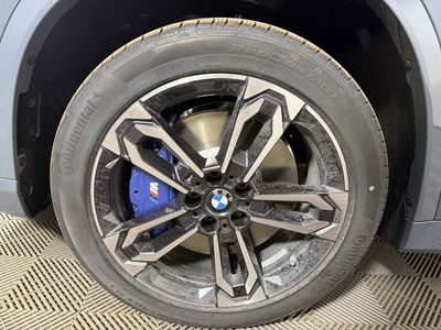 2026 BMW X1 M35i — photo 9 view
