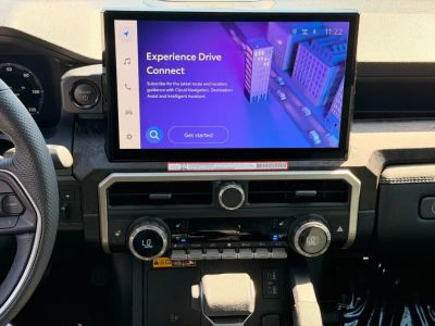 2025 Toyota Tacoma Hybrid - Photo 19