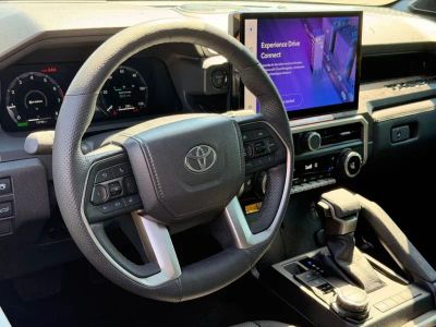 2025 Toyota Tacoma Hybrid - Photo 22