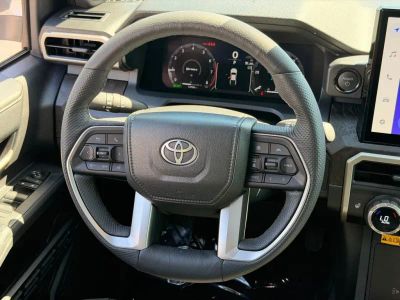 2025 Toyota Tacoma Hybrid - Photo 21
