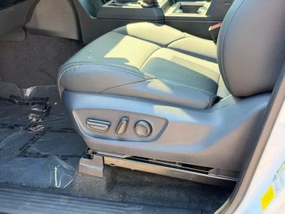 2025 Toyota Tacoma Hybrid - Photo 27