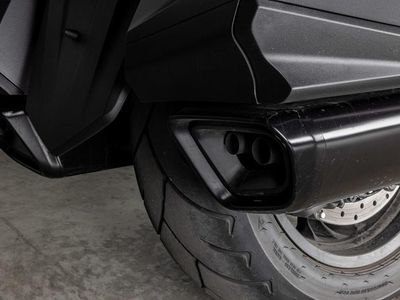 2025 Honda Gold Wing 50th Anniversary - Photo 10