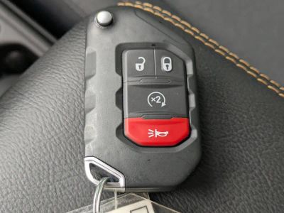 2025 Jeep Wrangler — photo 24 view
