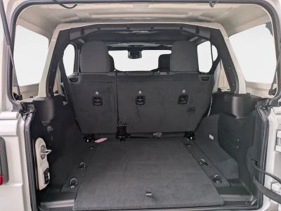 2025 Jeep Wrangler — photo 10 view