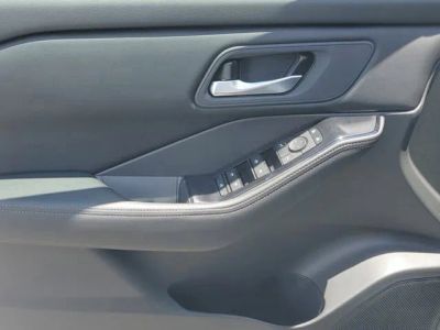 2026 Nissan Rogue — photo 9 view