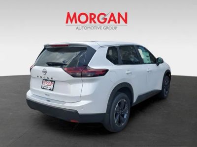 2026 Nissan Rogue — side profile view