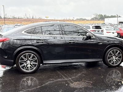 2025 Mercedes-Benz GLC - Photo 2