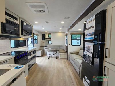 2027 Alliance RV Delta — photo 11 view
