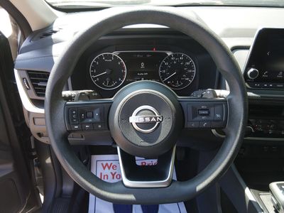 2024 Nissan Rogue — photo 12 view