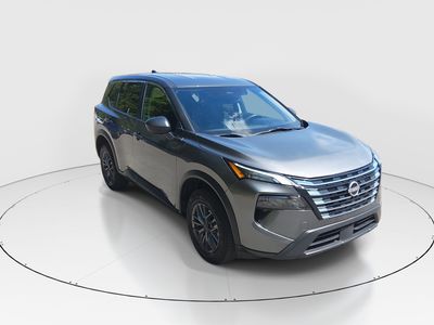 2024 Nissan Rogue FWD S — front three-quarter view