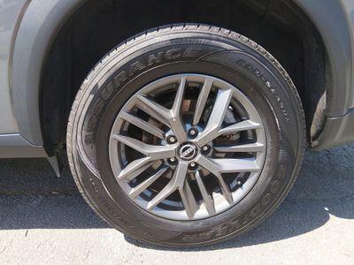 2024 Nissan Rogue — photo 10 view