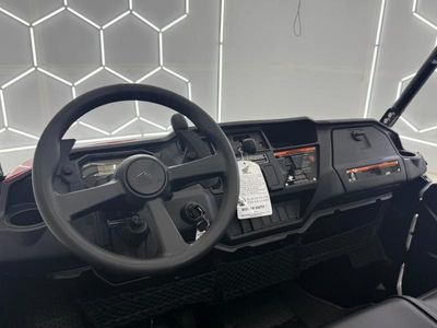 2025 Honda Pioneer 1000 Deluxe - Photo 15