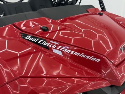 2025 Honda Pioneer 1000 Deluxe - Photo 10