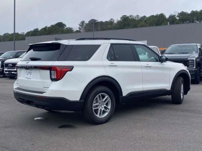 2026 Ford Explorer - Photo 3