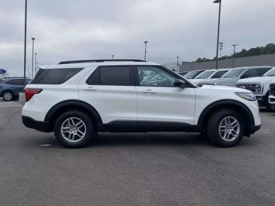 2026 Ford Explorer - Photo 2