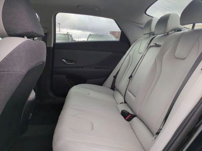 2026 Hyundai ELANTRA — photo 14 view