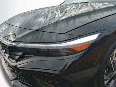 2026 Hyundai ELANTRA — photo 10 view